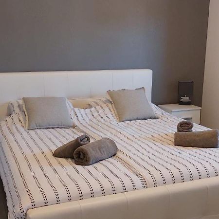 Apartment "Manna Zrnovo Esterno foto