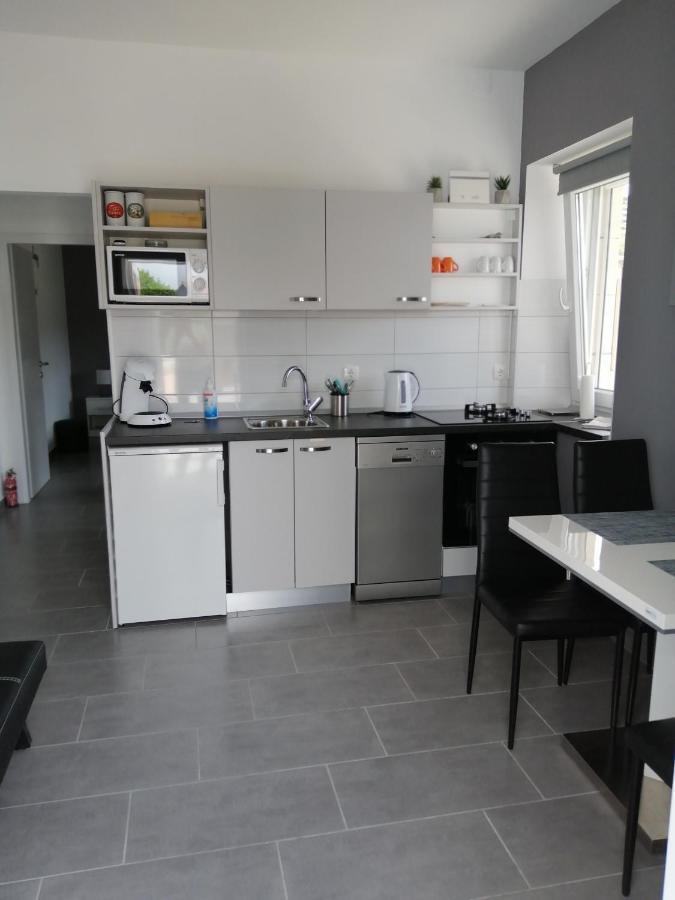 Apartment "Manna Zrnovo Esterno foto